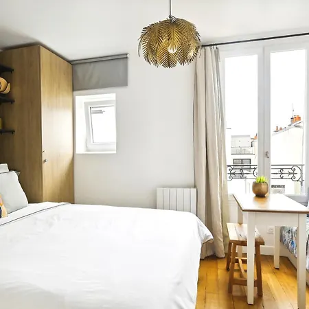 Luxury Designed Studio Near Le Marais