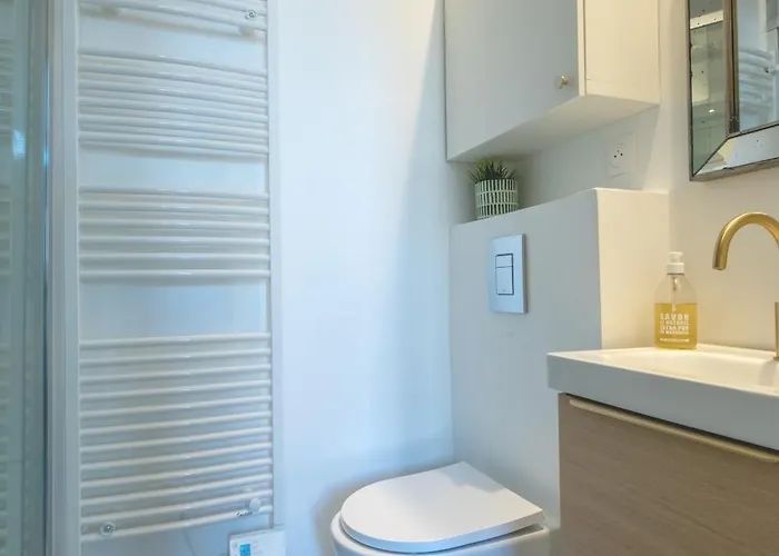 דירה Luxury Architect Near Le Marais פריז